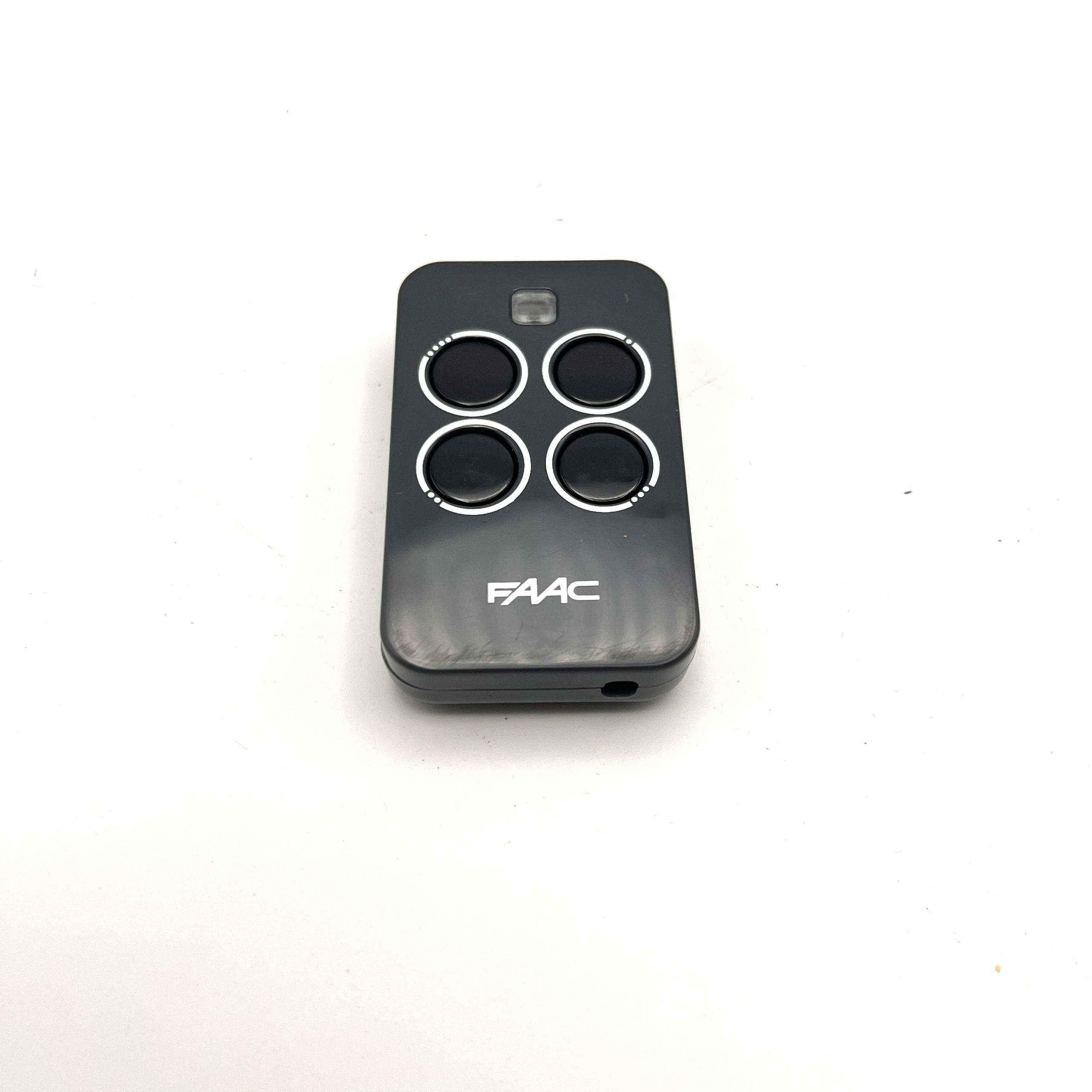 502ecbc6-17a7-4936-b0d0-5646c48467f1.jpg 670 ریموت پارکینگ فک اصلی - تصویر 1
